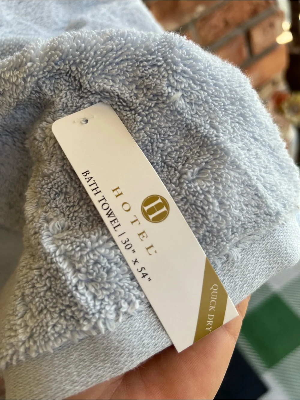 Hotel brand Plush Light Blue bath towel. 30x54 New